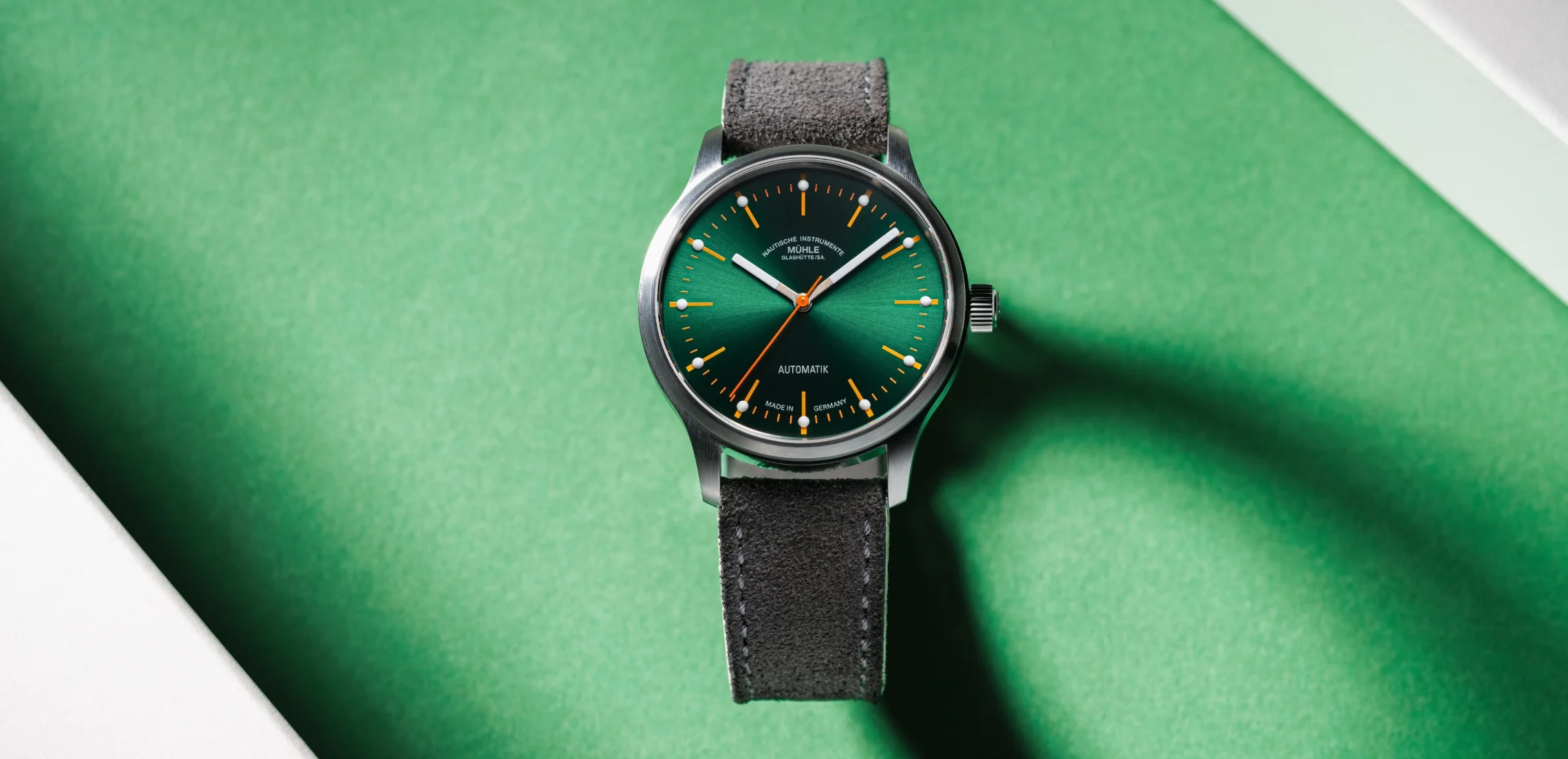Panova Green | stylish automatic watch | Mühle-Glashütte