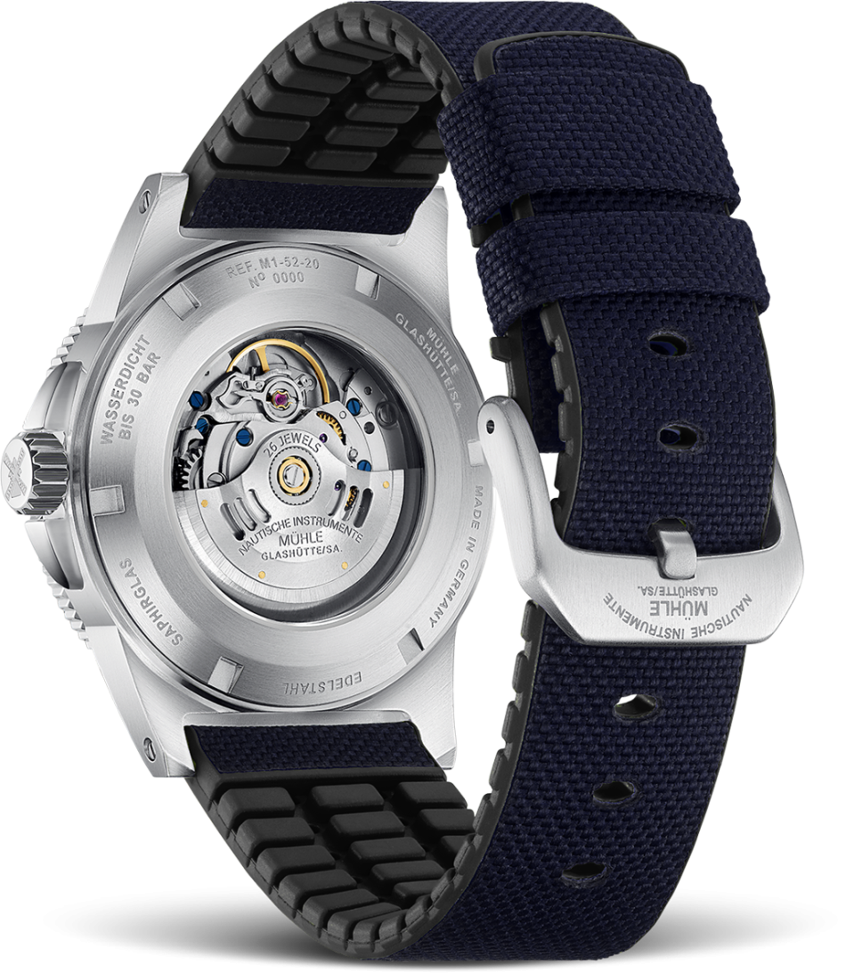 Rückansicht der Sportivo Compass Datum - Blick ins Werk durch Saphirglasboden, mit Mühle-Rotor